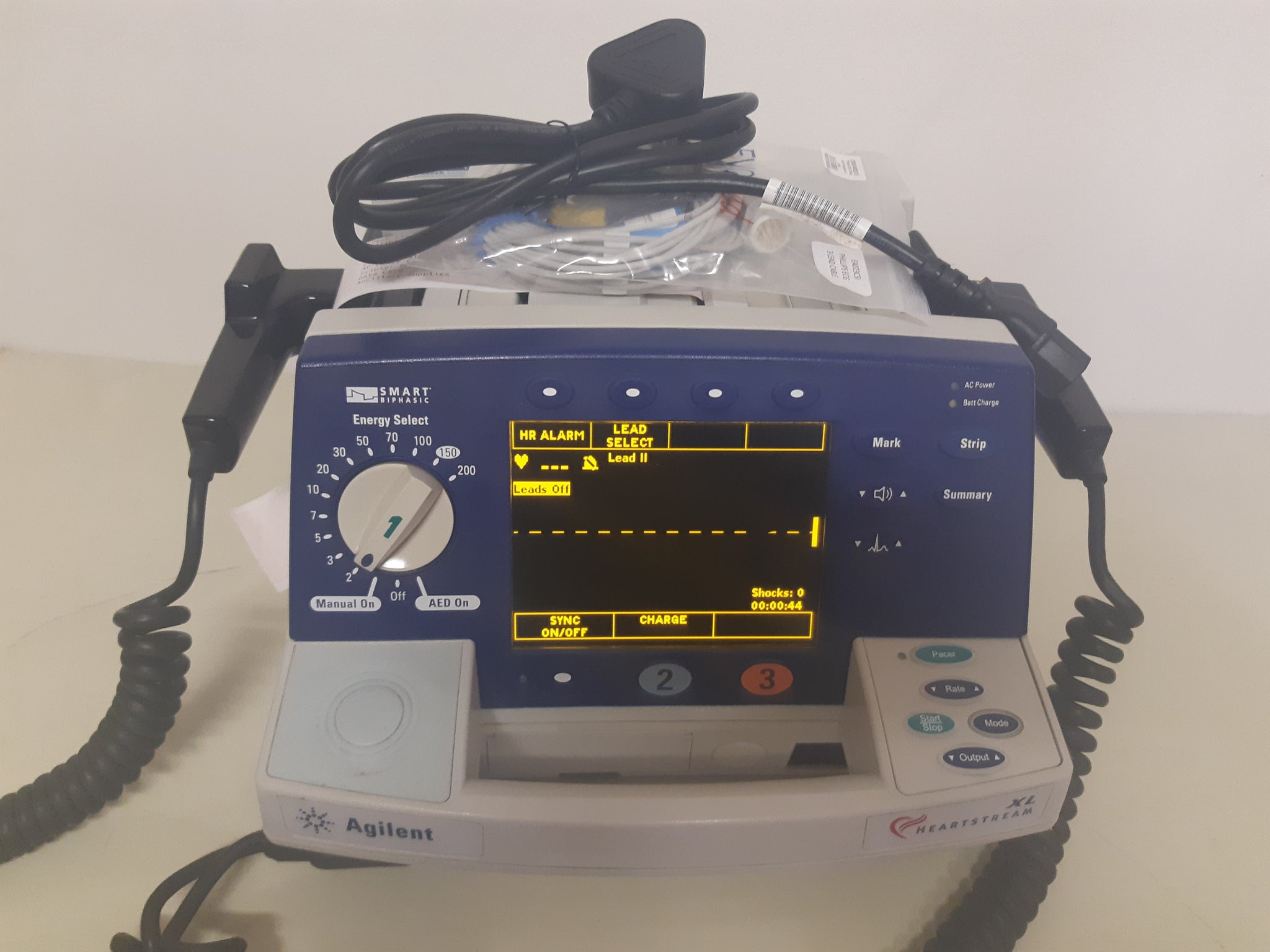 Defibrillator