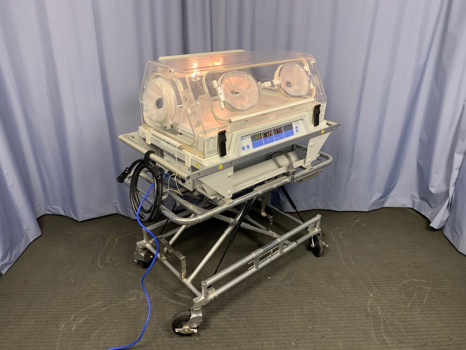 Infant Incubator